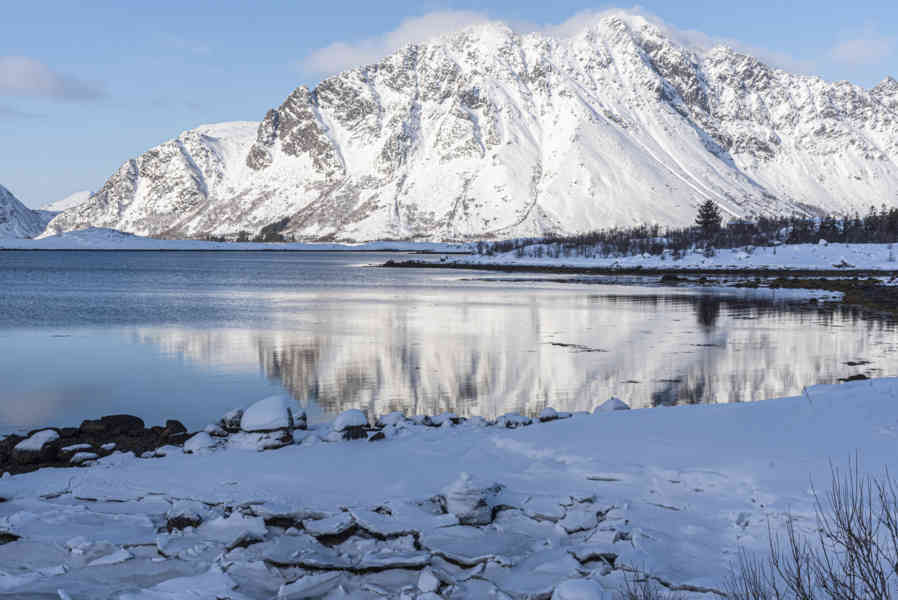 Noruega - islas Lofoten 001 - paisaje.jpg